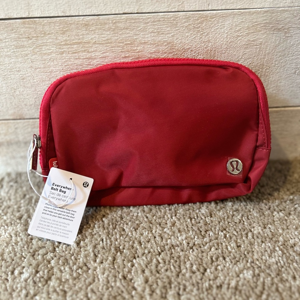 Everywhere Belt Bag 1L